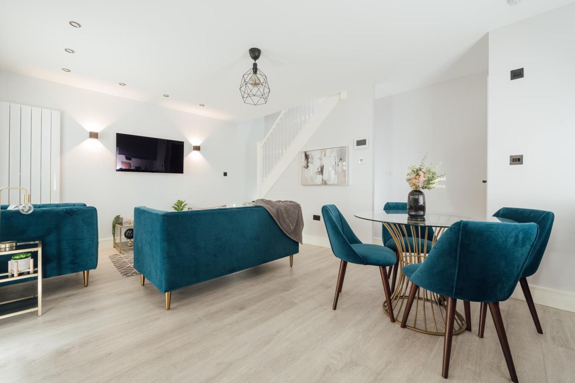 Inviting 2 Bedroom House In Dorking Luaran gambar